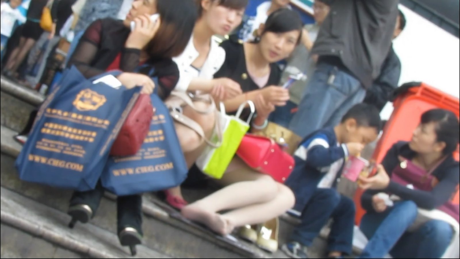 streetsnapshoep[00 00 28][20181209 215613 7]